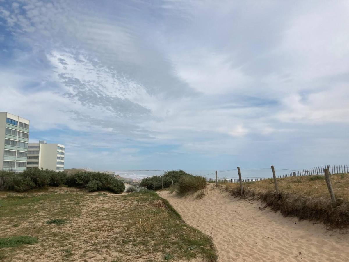 Le Petit Large T2 - Vue Sur Mer 圣伊莱尔·德列 外观 照片